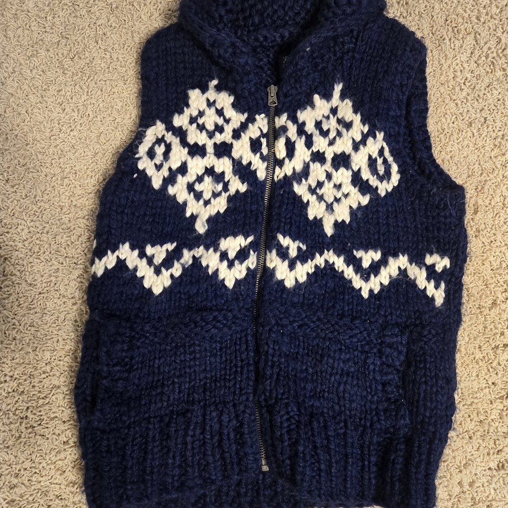 American Eagle Outfitters Dark Blue Knit Vest
